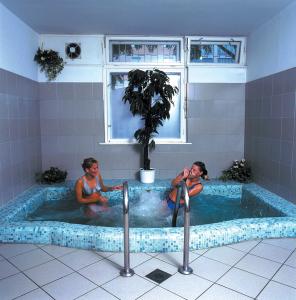 Hunguest Hotel Griff jacuzzi - Hunguest Hotel Griff - 3-Sterne Hotel in Budapest