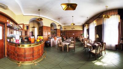 Rezeption im Hotel Omnibusz Budapest - billige Unterkunft in Budapest - Hotel Omnibusz Budapest, billiges Hotel in der Nähe des Flughafens und der Innenstadt