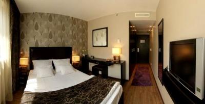 Hotel Zara Budapest - Zentrales Hotel Budapest - Elegantes Zweibettzimmer im Boutique Hotel Zara Budapest - Boutique Hotel Zara  Budapest - 4 Sterne Hotel im Herzen von Budapest 