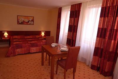 Billige und schöne Zimmer im City Hotel Budapest Apartmenthotel Budapest - City Hotel*** Budapest - Appartementhotel im Stadtzentrum Budapest