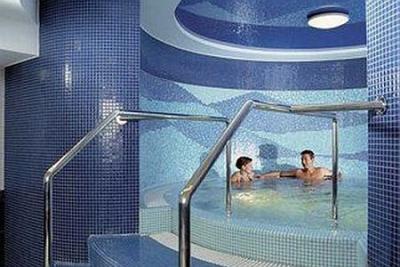 Hotel Novotel Budapest Centrum - Viersternehotel mit Jacuzzi im Stadtzentrum - ✔️ Hotel Novotel Budapest Centrum**** - Hotel mit günstigen Preisen im Zentrum von Budapest