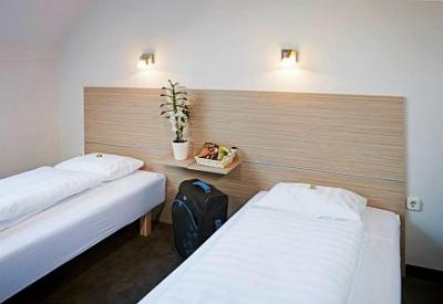 Hotel Pension Bibi Budapest - Bequemes Zweibettzimmer in der Pension - Moszkva Platz - Bibi Pension** Budapest - billige Unterkunft in Budapest, Bi & Bi Pension