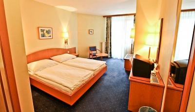 Sissi Hotel Doppelbett Zimmer mit einem sehr günstigen Preis im Angebot - Sissi Hotel Budapest - Günstiges Hotel im Zentrum von Budapest