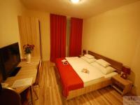 Geräumiges Hotelzimmer in Kispest im Hotel Sunshine mit günstigen Preisen